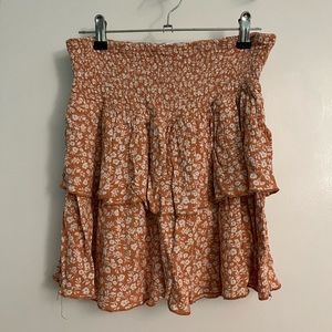Burnt orange floral miniskirt Size L!!